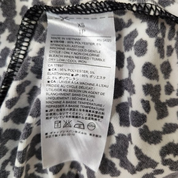 Banana Republic True Wrap Dress - Picture 5 of 5